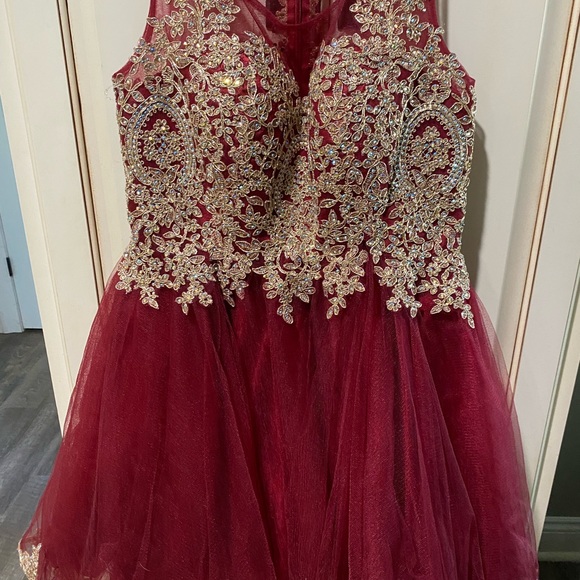 Party dress - Picture 3 of 4